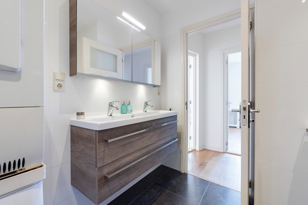 Medium property photo - Laan van Meerdervoort 1424, 2555 CK Den Haag